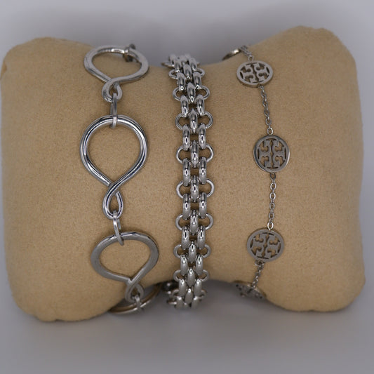Pulseira Prateada Malhas e Medalhas