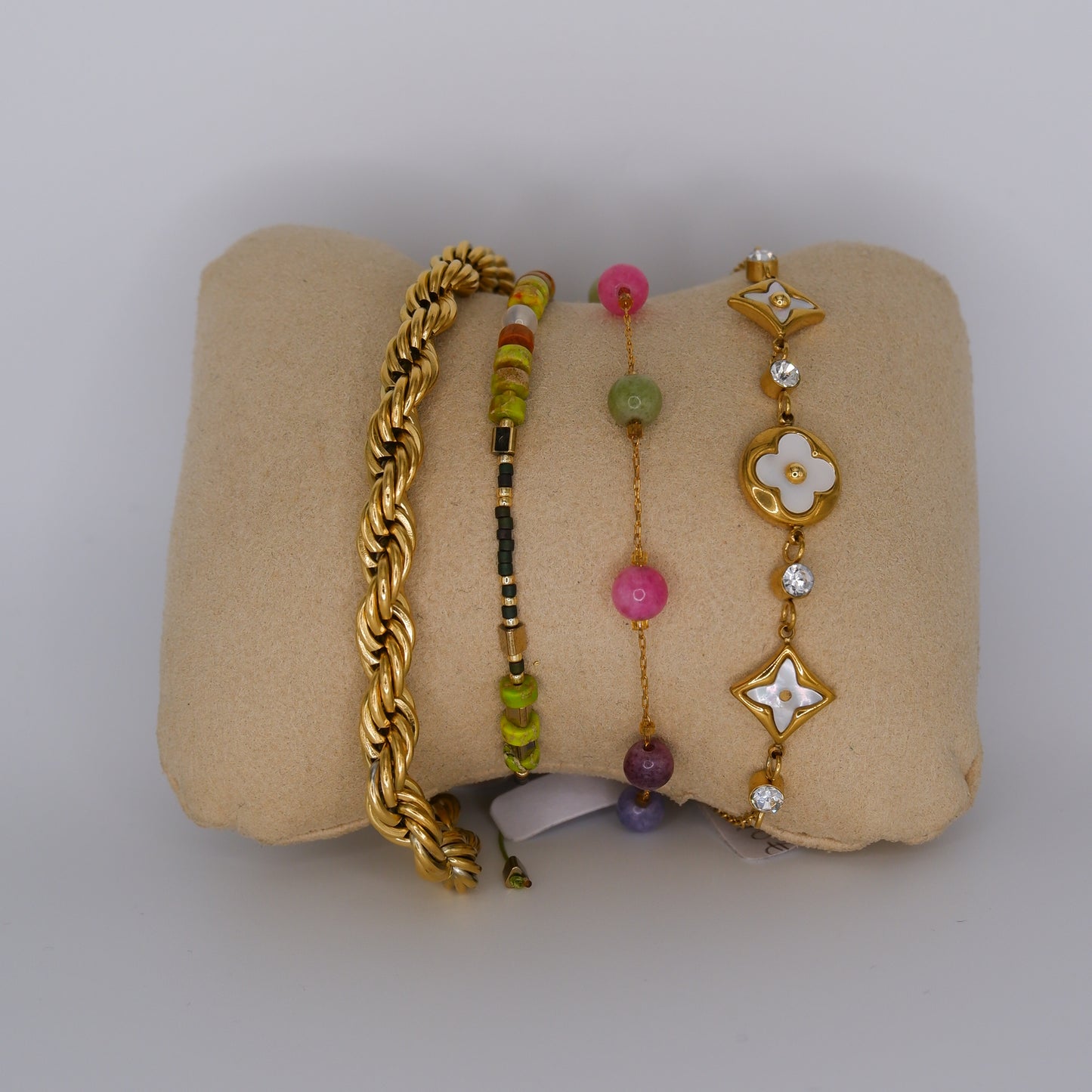 Pulseira Aço Inoxidável Malha, Missangas Ajustável, Bolas e Flores