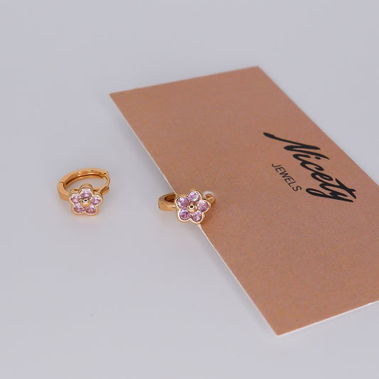 Argola Hipoalergénica Flor Rosa bébé