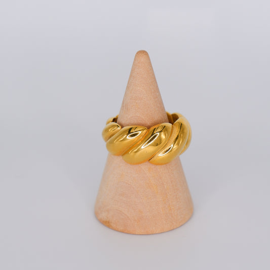 Anel Dourado Croissante Grande