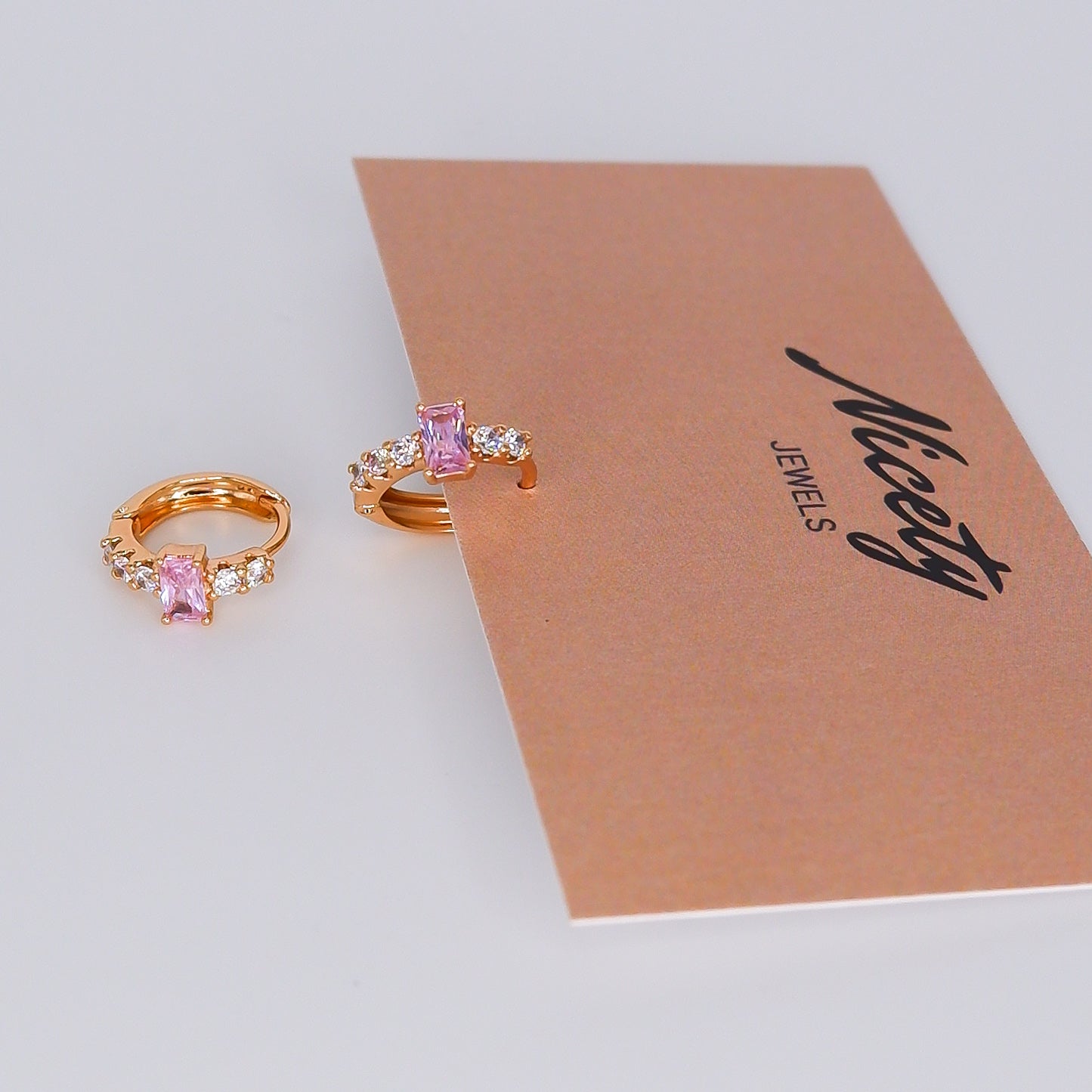 Argola com Rectângulo Rosa