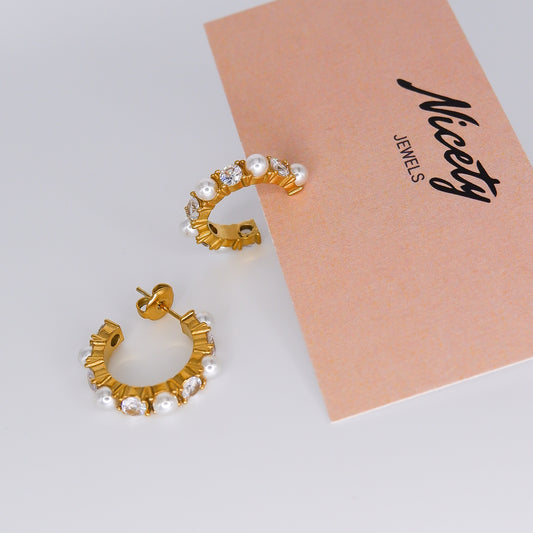 Argola com Pérolas e Brilhos