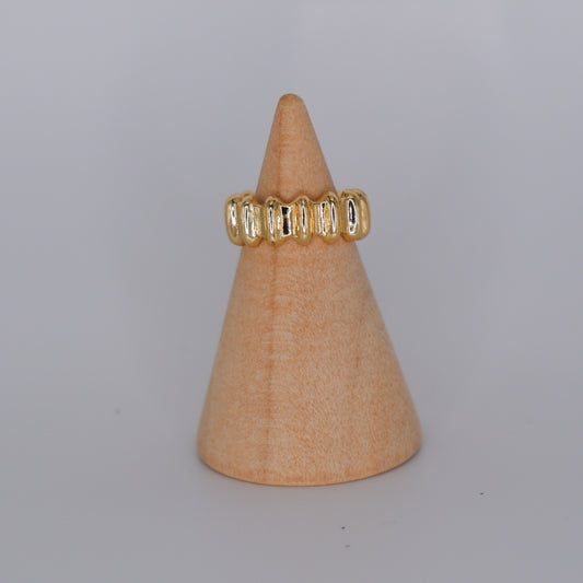 Earcuff Dourada Irregular