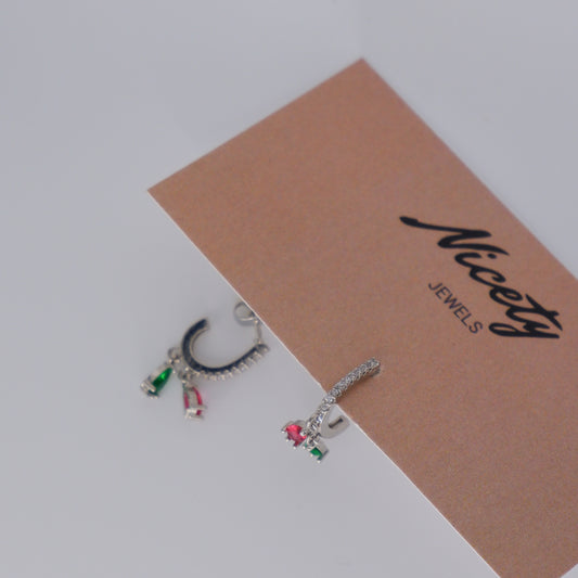 Argolas Prateadas Pendente Rosa e Verde