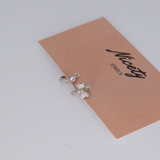 Mini Argolas 7mm Prateadas Hipoalergénicas Brillante e Laço