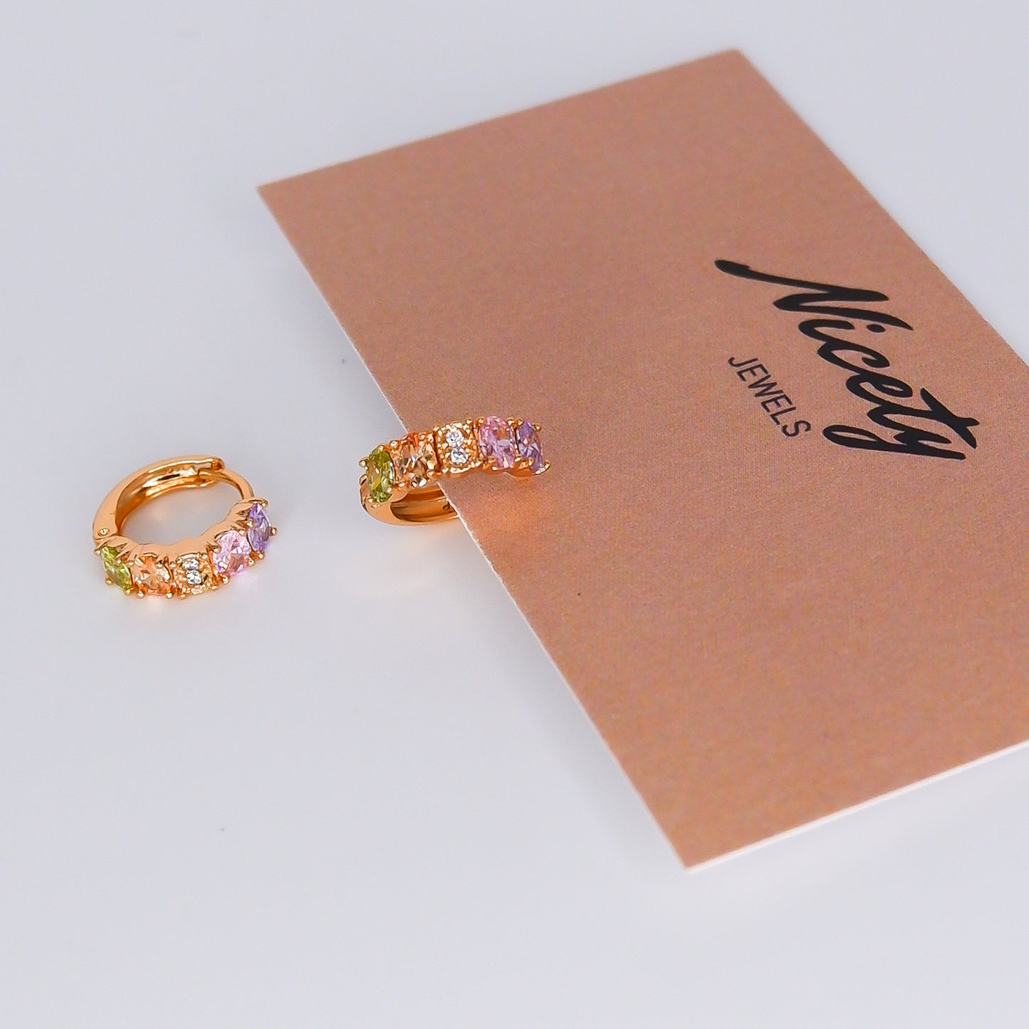 Argola Hipoalergénica Brilhantes Pastel