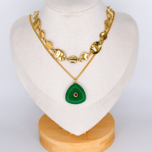 Colar Bolas Douradas e Pedra Verde