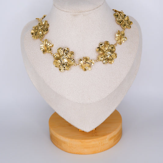 Colar Choker Flores