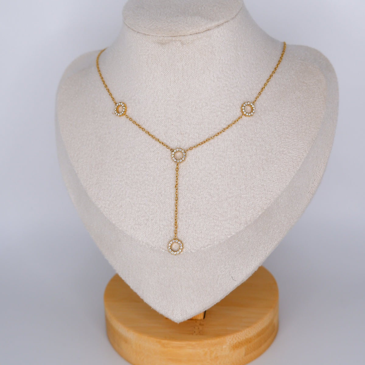 Colar Dourado Bolas
