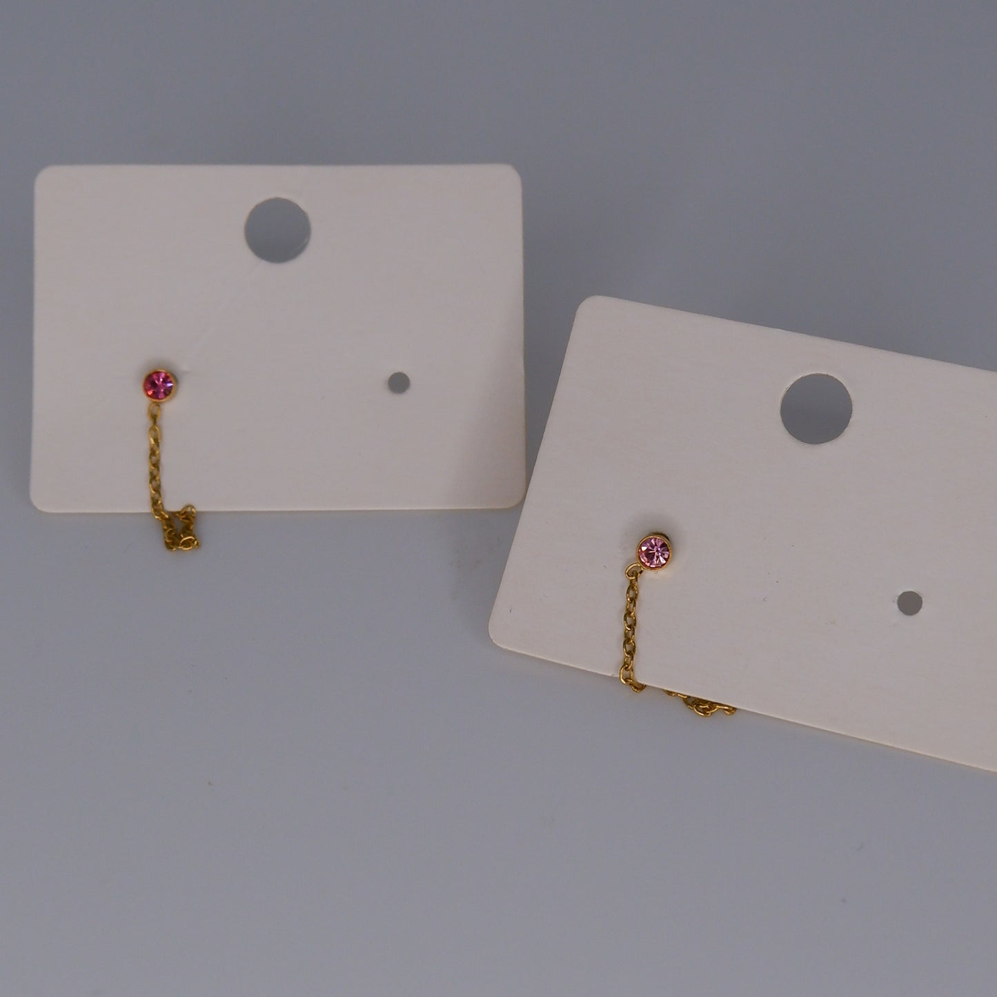 Brinco Espeto Dourado Corrente Rosa