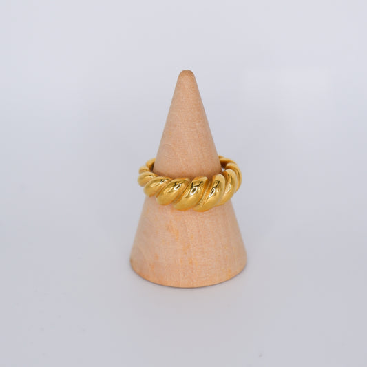 Anel Dourado