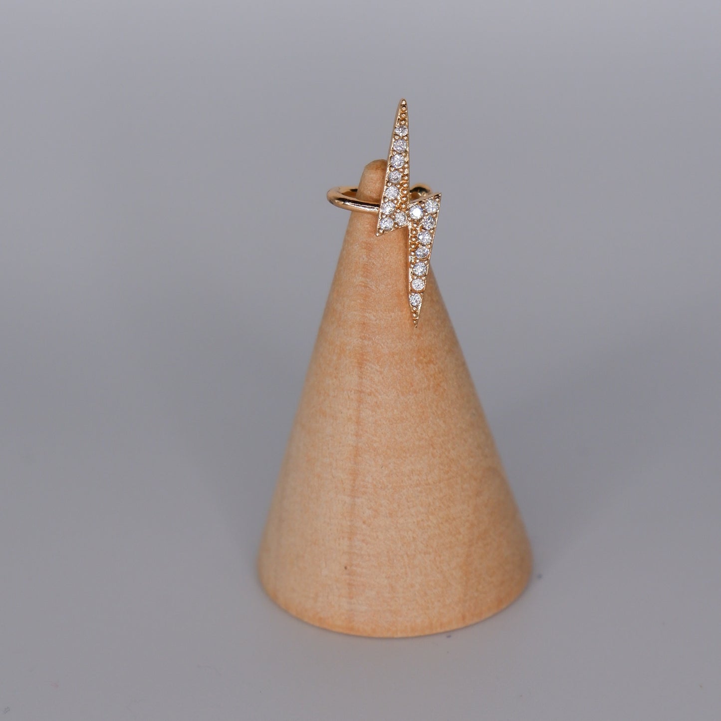 Earcuff Hipoalergénica Raio