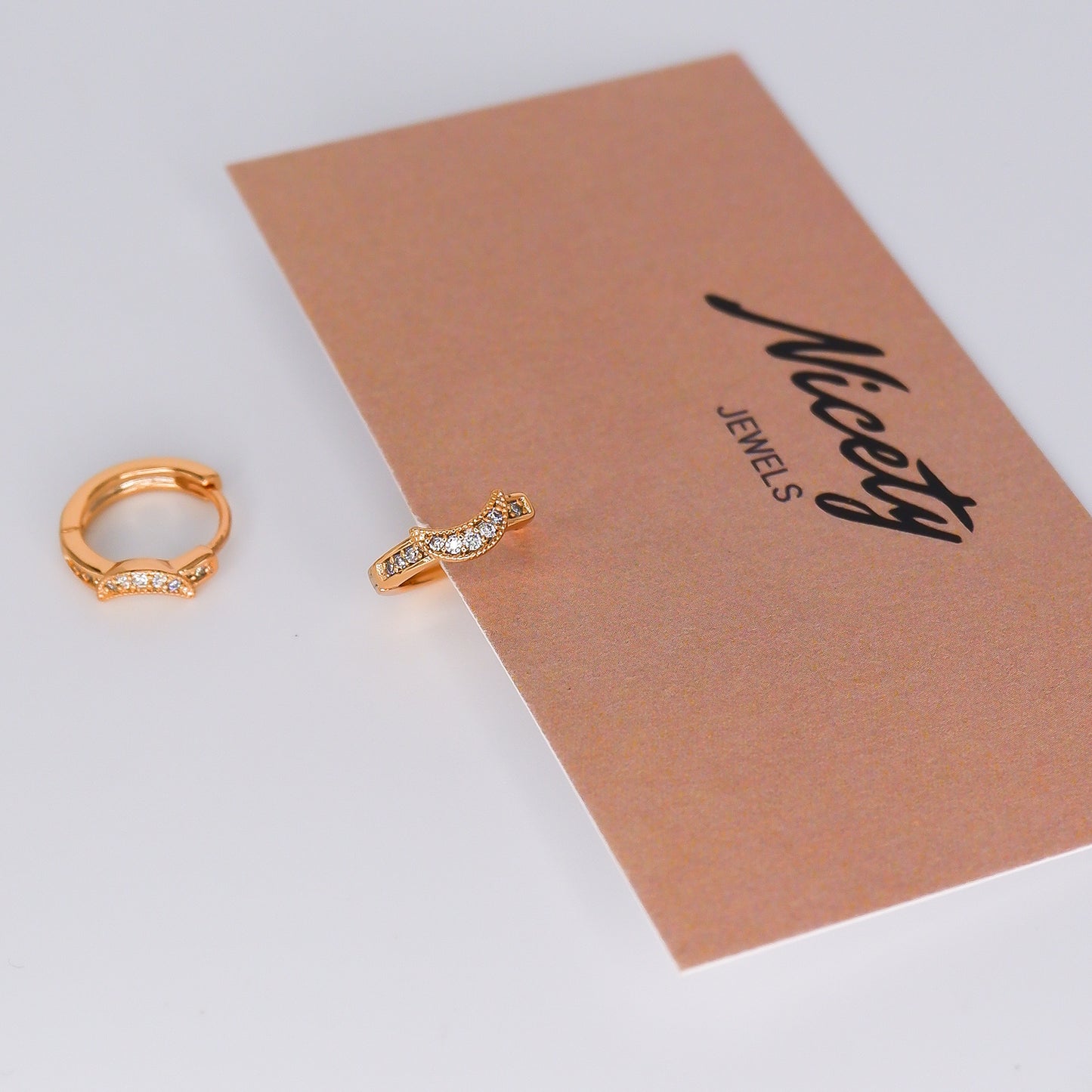 Argola Hipoalergénica Lua