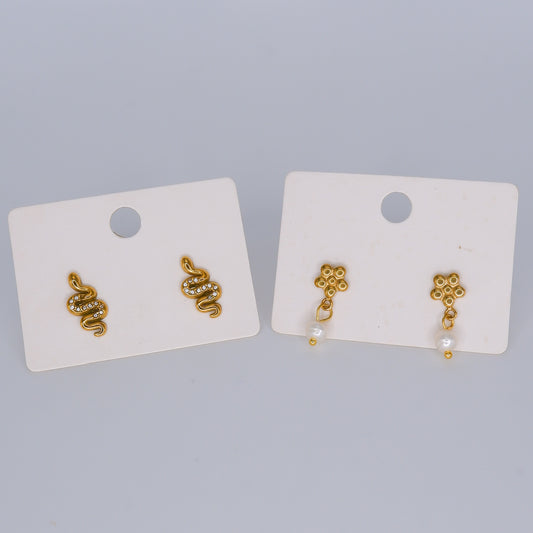 Brinco de Espeto Cobra e Flor com Pendente
