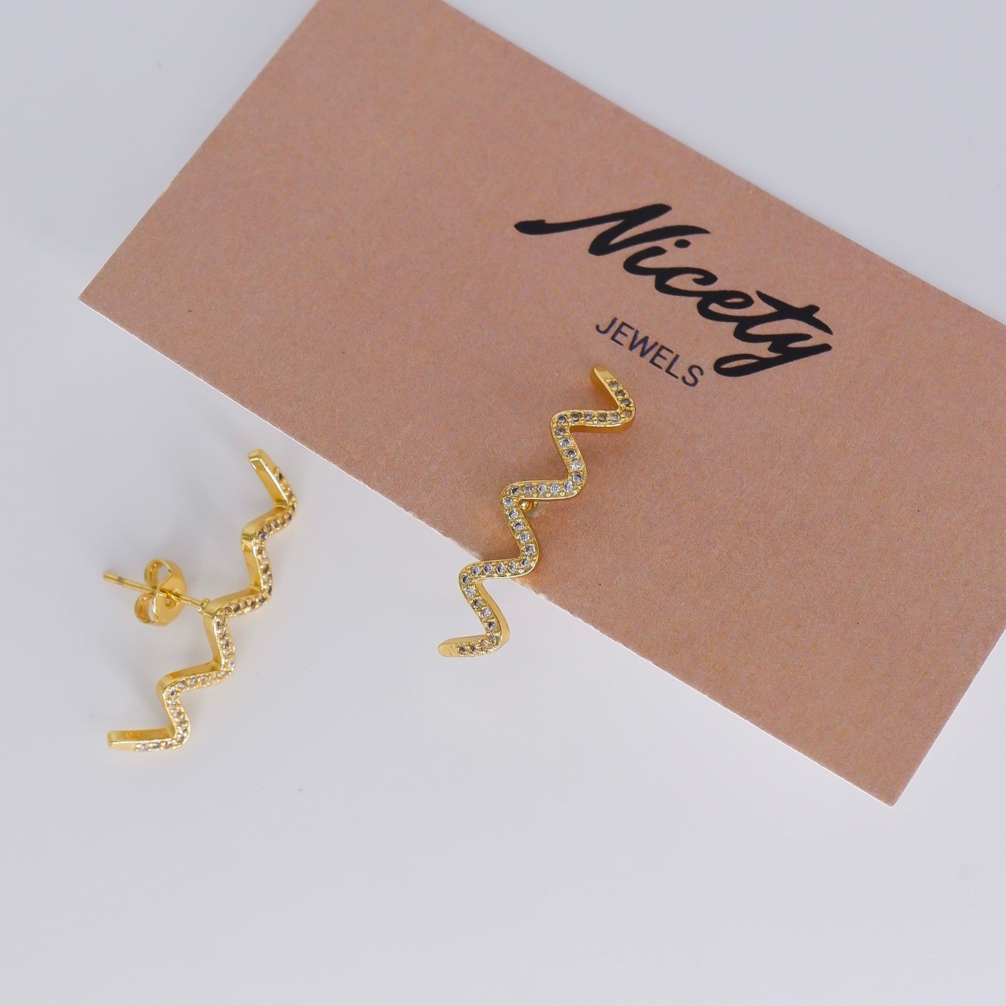 Brinco de Espeto ZigZag de Brilho