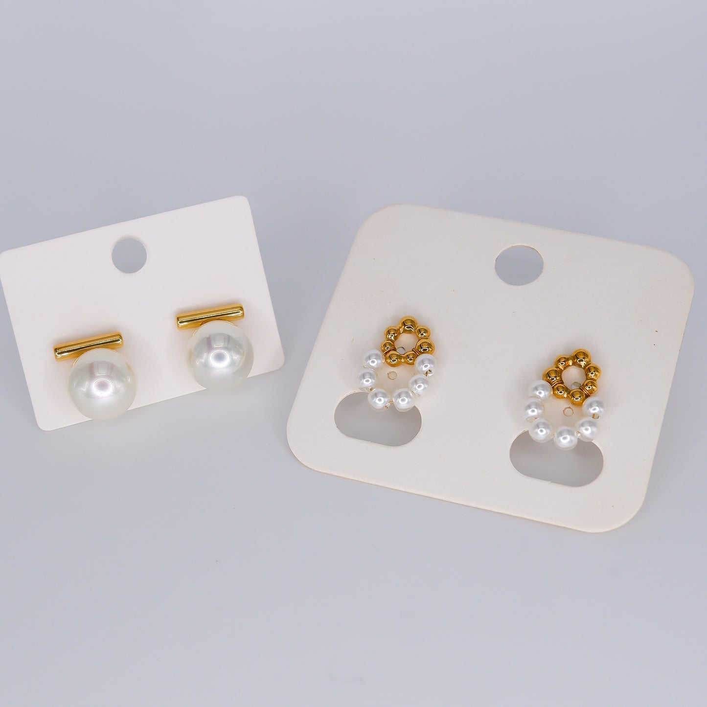 Brinco de Espeto Pérola Grande e Círculo de Pérolas