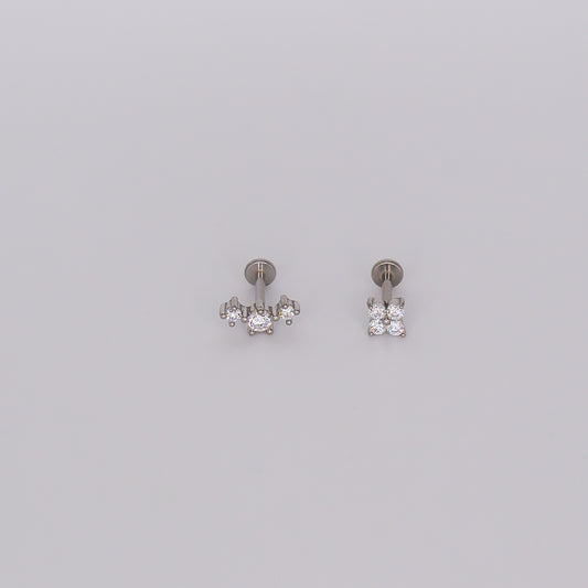 Piercing Achatado 3 Brilhos e Flor