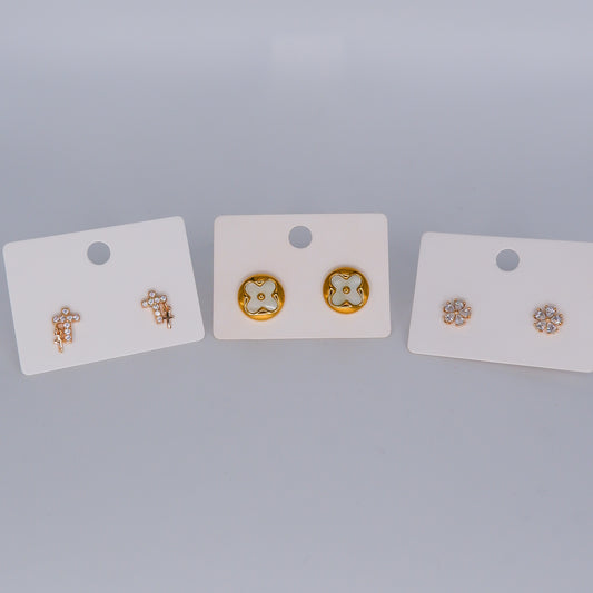 Brinco de Espeto Cruz, Flor Brilhante e Flor Branca