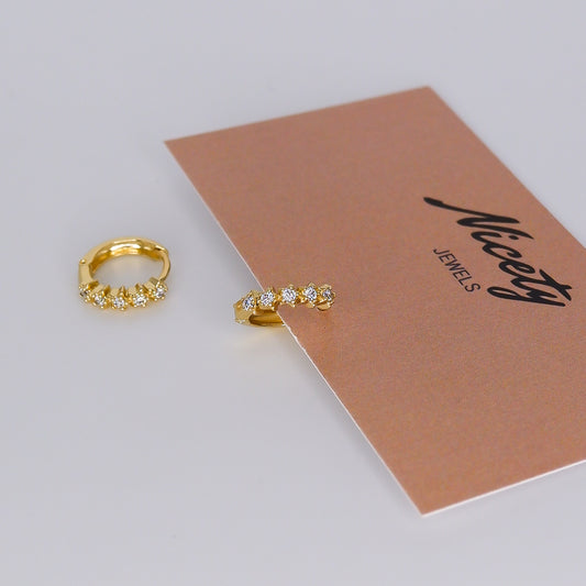 Argola Dourada Estrelas Brilhantes