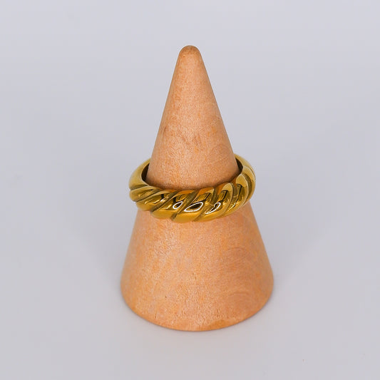 Anel Croissant Dourado