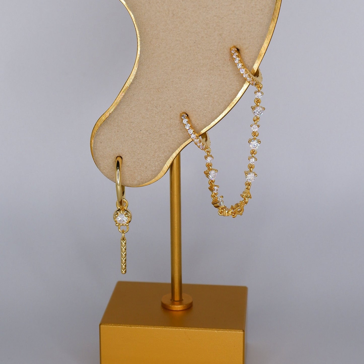 Argola S925 Transparente c/ Brilhantes