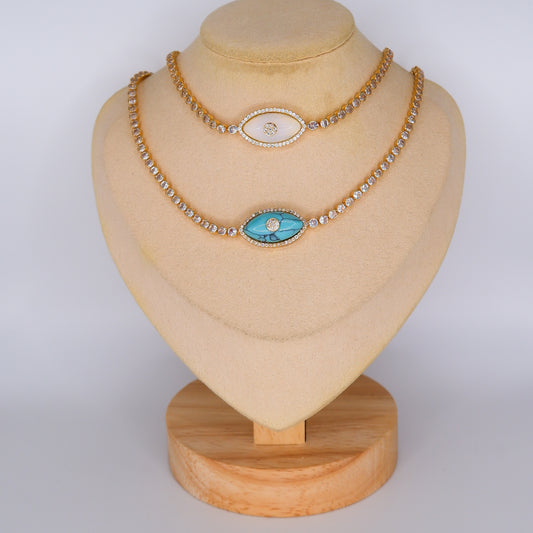 Colar Brilhante com Olho de Pedra