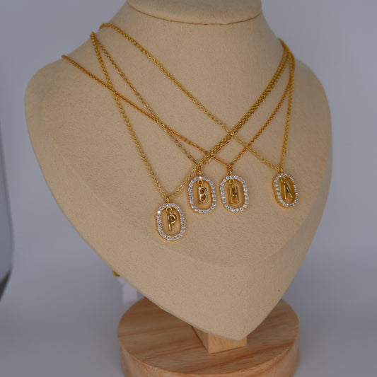 Colar S925 Letras Transparentes Dourado