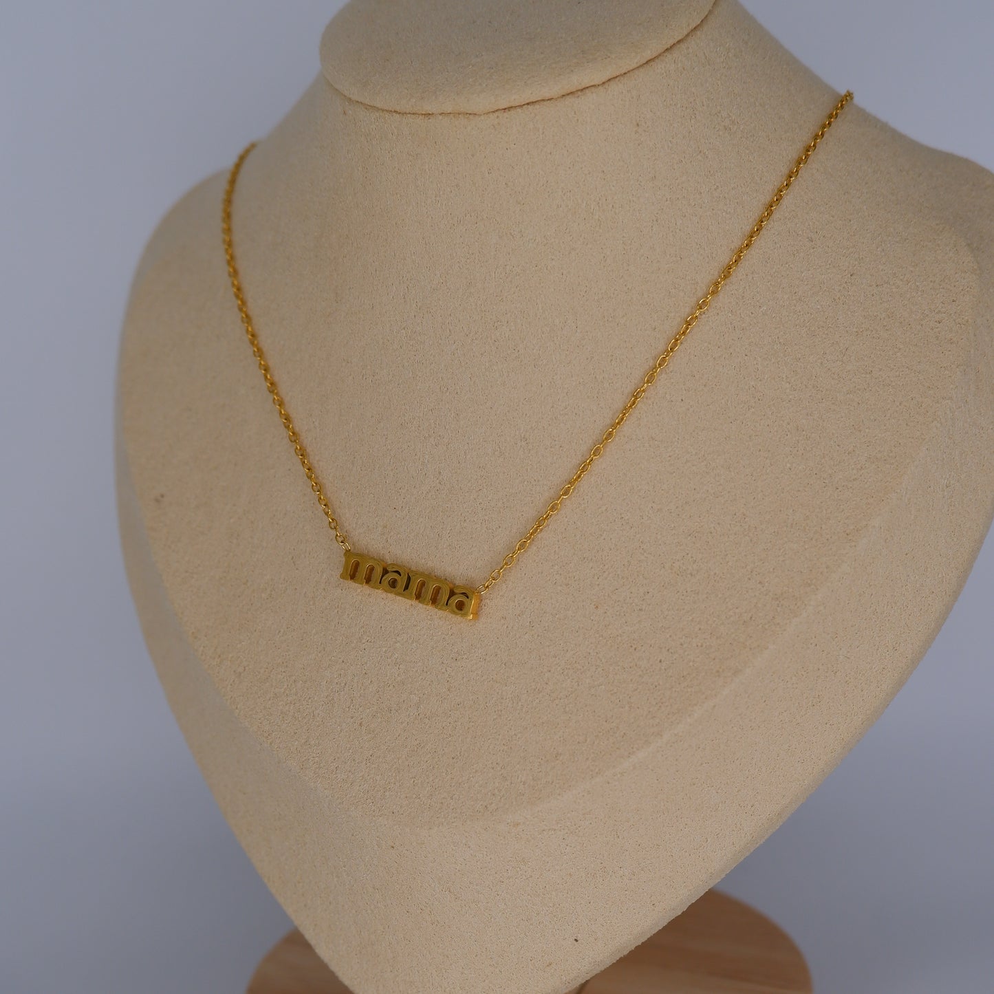 Colar Mama dourado