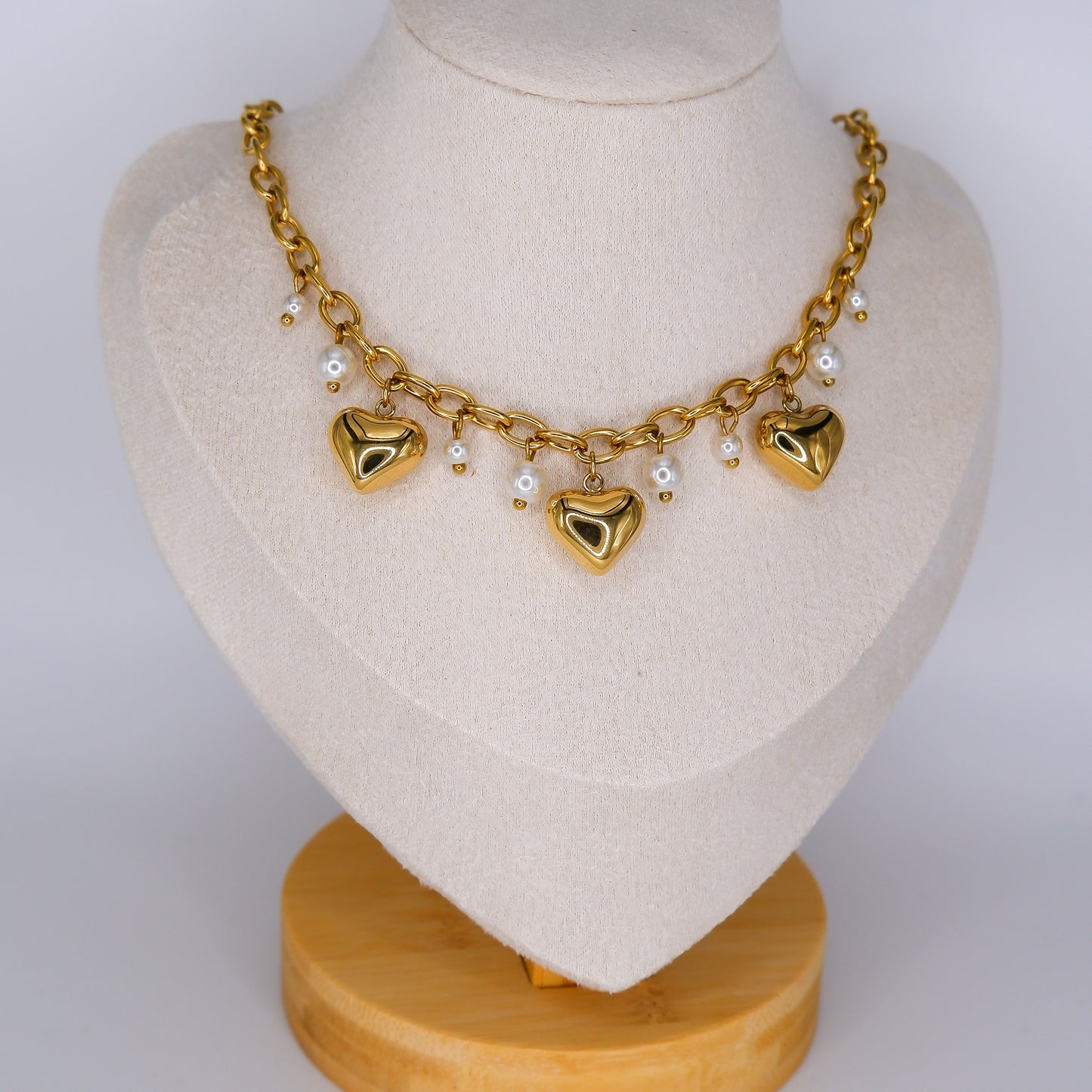Colar Corações Pendentes