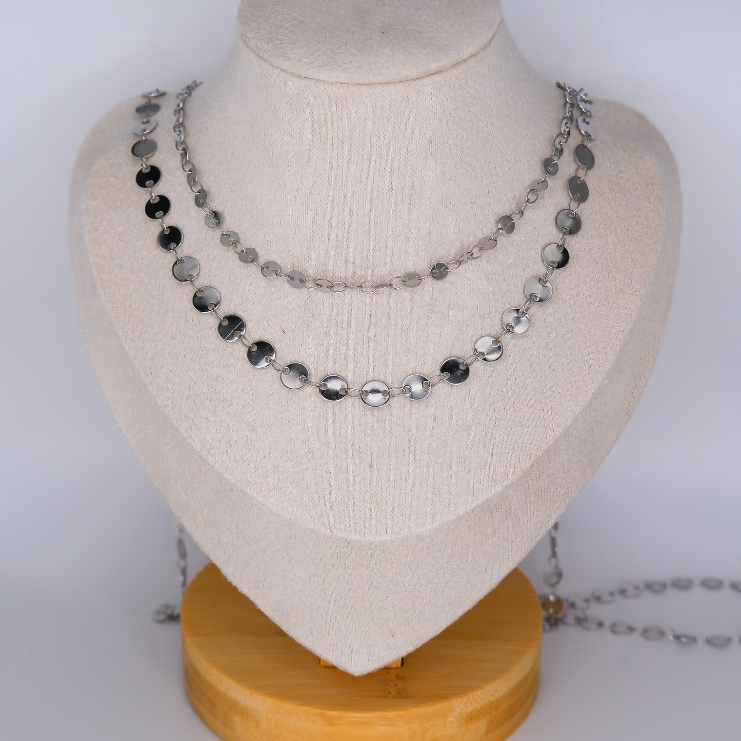 Colar Círculos Grandes e Círculos Pequenos