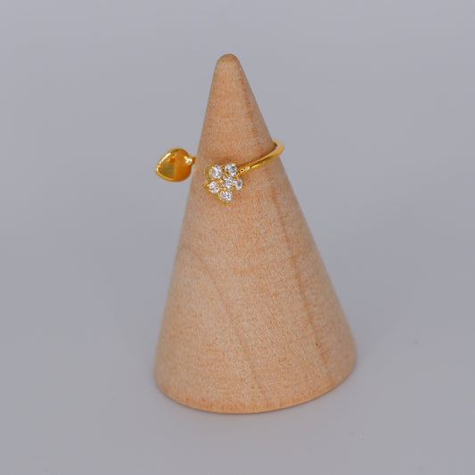 Earcuff Dourada Flor Brilhante