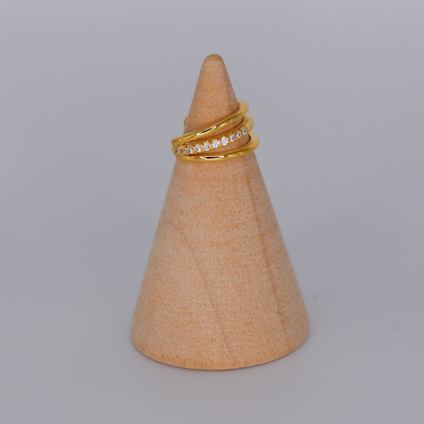 Earcuff Dourada Tripla Brilhantes