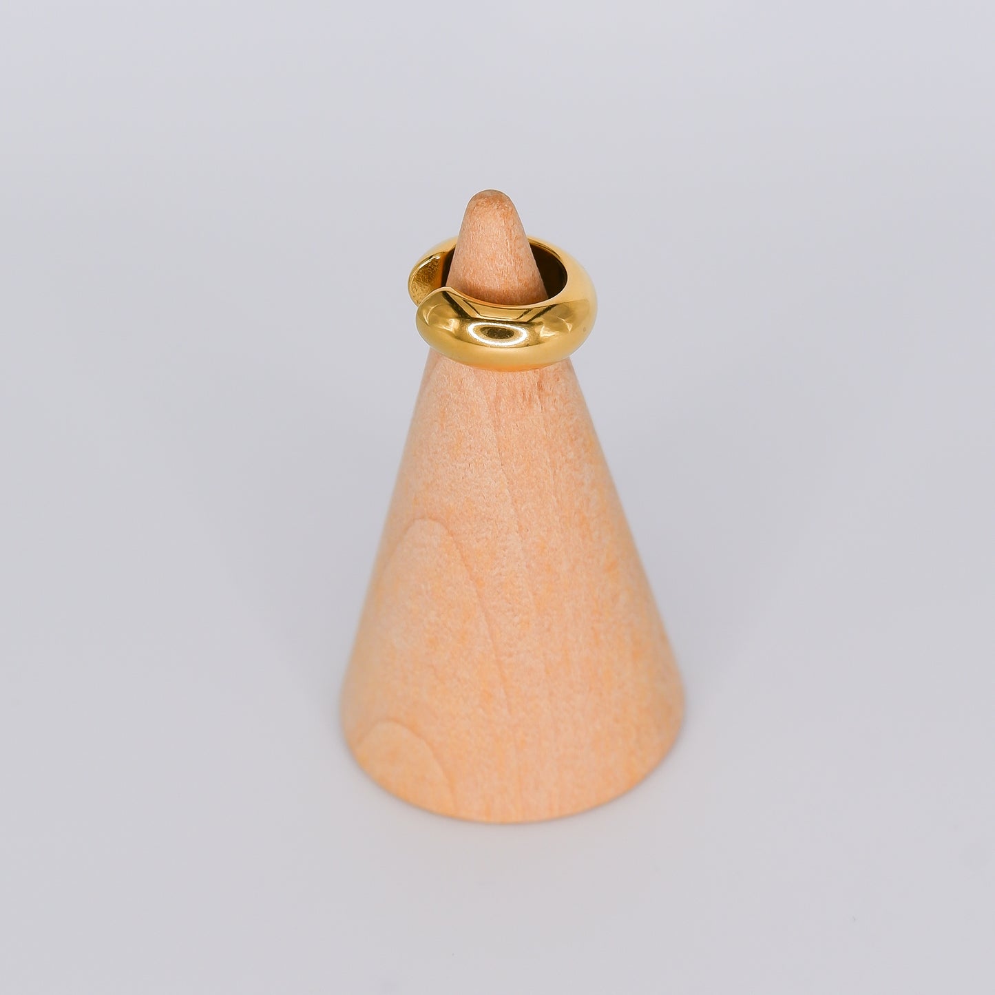 Earcuff Dourada Pequena