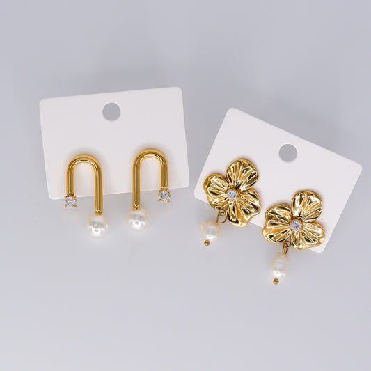 Brinco Espeto Flor e Pérolas