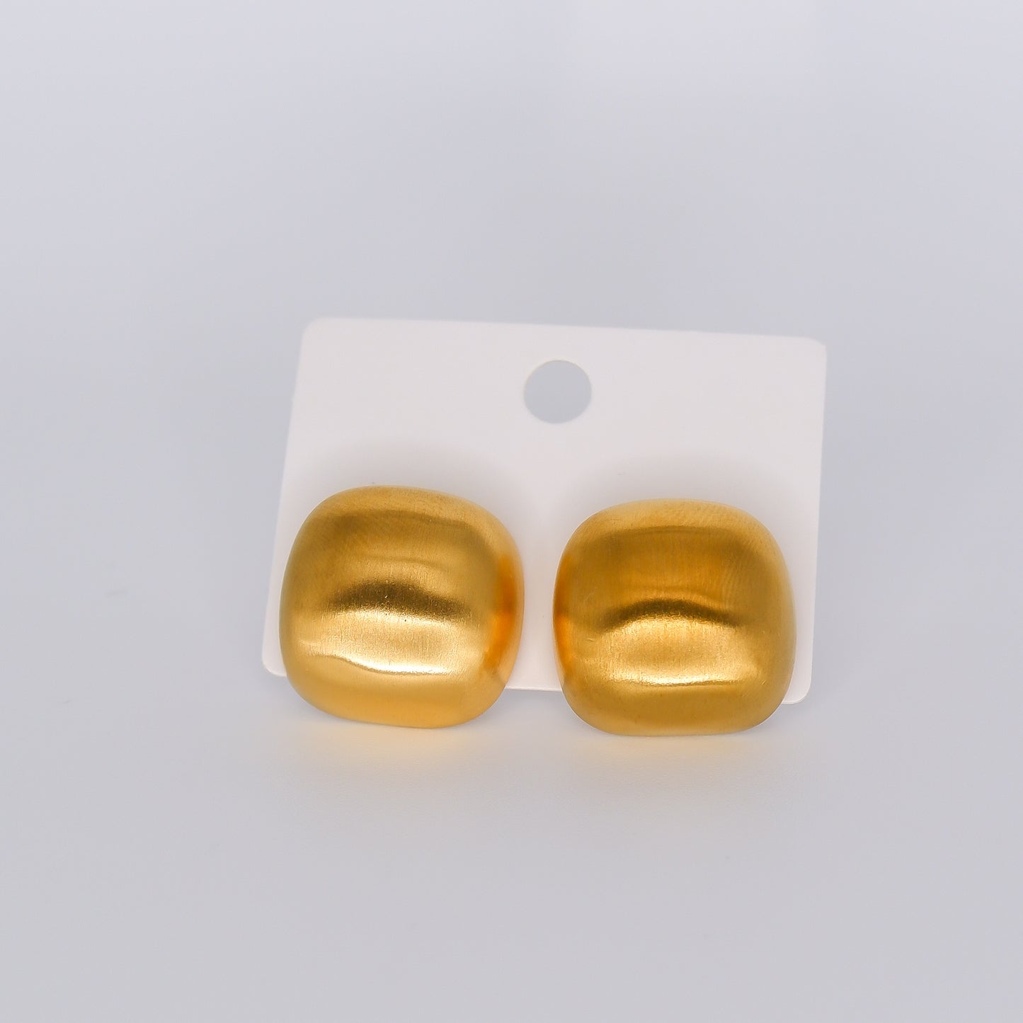 Brinco de Espeto Dourado Quadrado