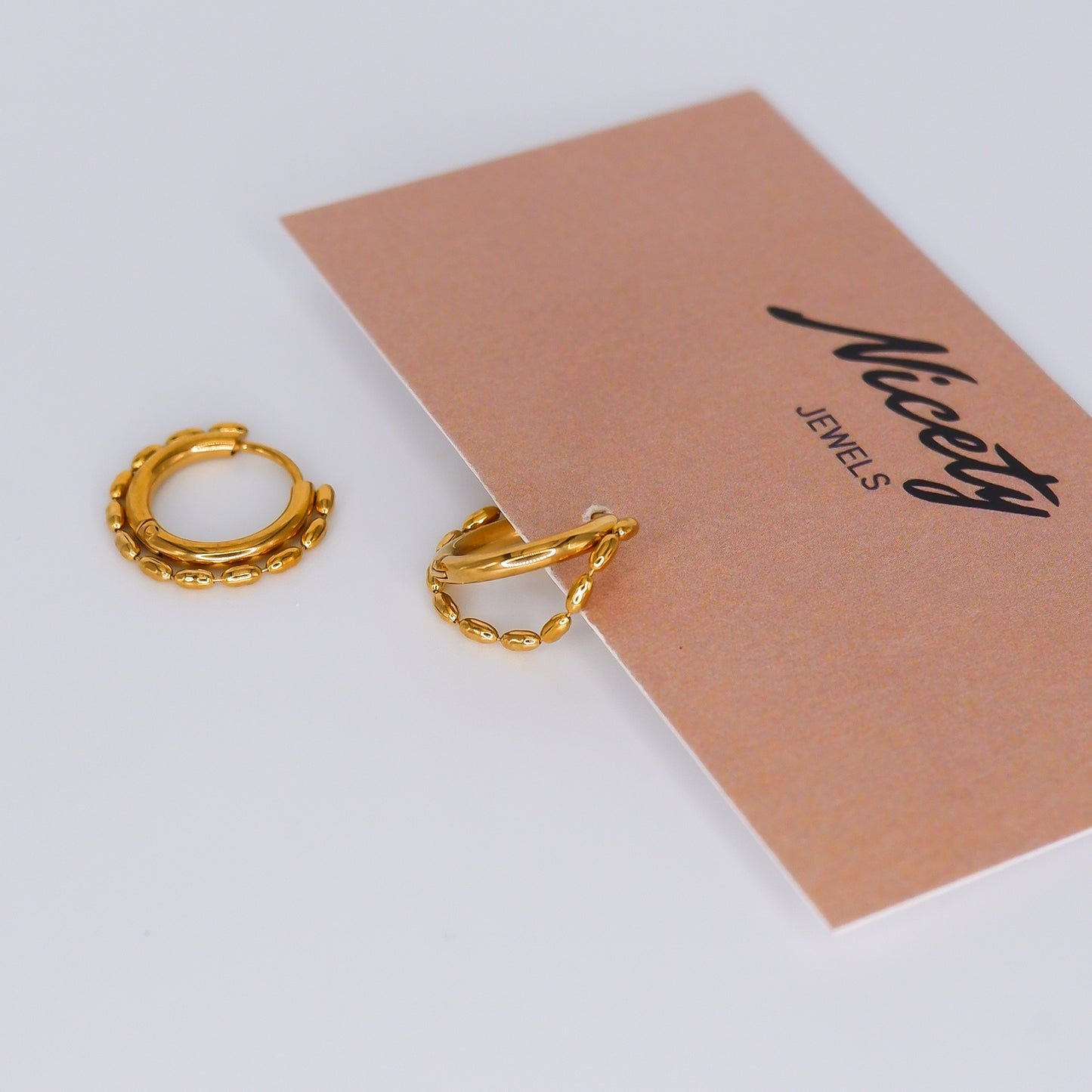 Argola Dourada Dupla com Corrente