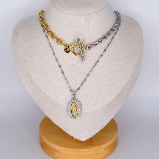 Colar Corrente Bicolor e Medalha Bicolor