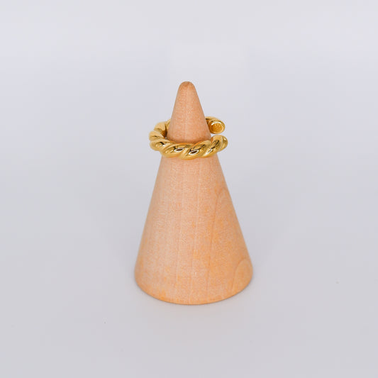 Earcuff Entrelaçado
