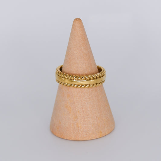 Anel Dourado Aliança