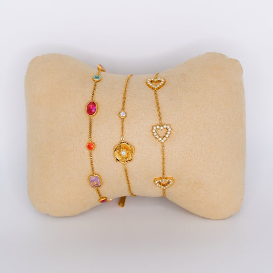Pulseira Brilhos Coloridos, Flor e Coração