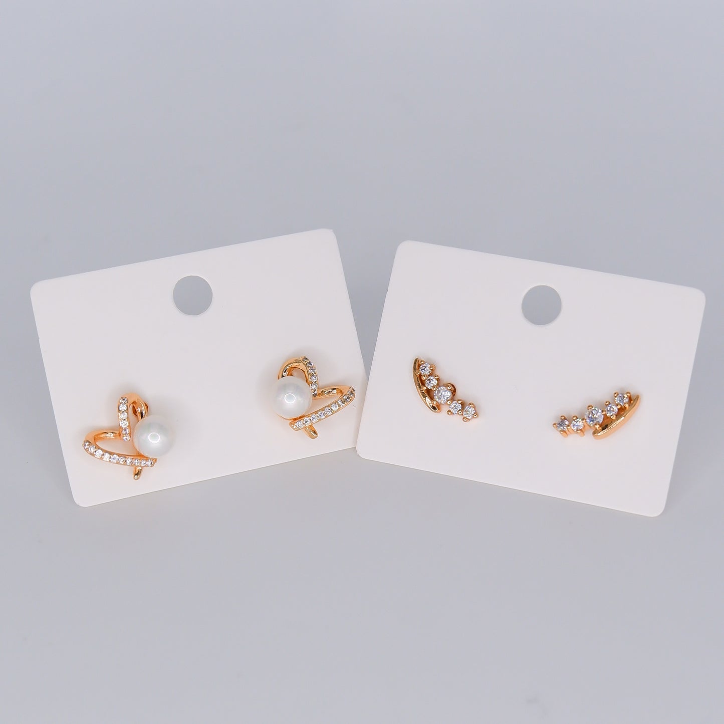 Brinco de Espeto Coração com Pérola e Brilhos